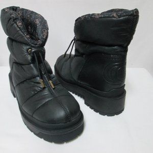 Guess black quilted puffy lace up ankle platform boots booties NEW Size Sz 8